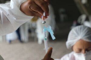 Dose de reforço contra Covid-19 no Amazonas será aplicada em quem tomou a 2ª dose há, pelo menos, seis meses