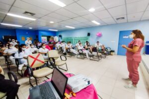 Outubro Rosa: Platão Araújo realiza ações em alusão ao mês de conscientização à prevenção ao câncer de mama