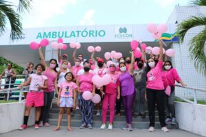 Pacientes da FCecon realizam caminhada em alusão ao Outubro Rosa