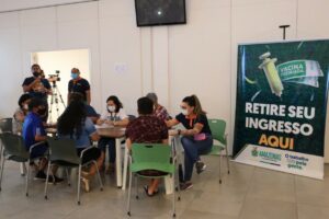 Ganhadores da campanha “Vacina Premiada” celebram oportunidade de acompanhar Brasil e Uruguai