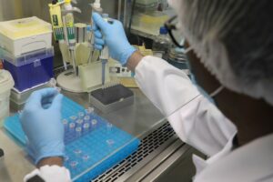 Cenário epidemiológico da Covid-19 no Amazonas é divulgado pela FVS-RCP, nesta terça-feira (19/10)