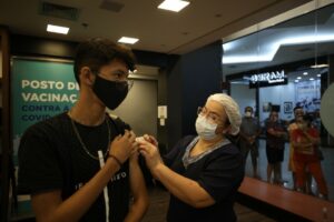 Amazonas já aplicou 4.685.129 doses de vacina contra Covid-19 até esta quarta-feira (10/11)