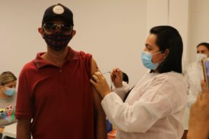 Amazonas aplicou 5.200.888 doses de vacina contra Covid-19 até este sábado (11/12)