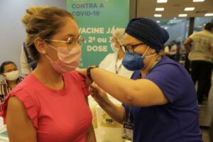 Vacina Amazonas: mais de 95 mil doses aplicadas nos shoppings de Manaus