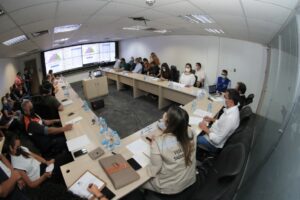 Comitê de Enfrentamento da Covid-19 adia retorno das aulas e cancela desfile das escolas de samba