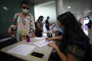 Governo do Amazonas confirma predominância da variante Ômicron no Estado