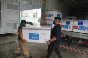 Governo do Amazonas recebe 304,6 mil doses de vacina CoronaVac nesta sexta-feira (25/02)