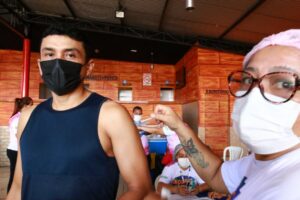 Show da Vacinação: Mais de 3 mil doses são aplicadas na campanha em casas de show de Manaus