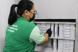 Vacinômetro: Amazonas já aplicou 6.880.207 doses de vacina contra Covid-19 até esta segunda-feira (25/04)
