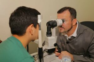 Dia do oftalmologista: especialista da SES-AM reforça cuidados com a saúde ocular