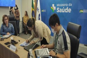 Saúde do Amazonas participa da assinatura da carta de compromisso para eliminação de malária, em Brasília