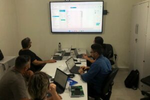 Sala de Situação em Saúde de Tabatinga recebe capacitação sobre análise epidemiológica da região