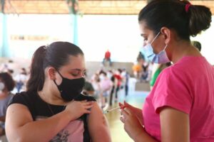 Amazonas já aplicou 7.215.032 doses de vacina contra Covid-19 até esta terça-feira (14/06)