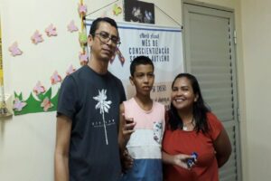 Dia do Orgulho Autista: Mãe fala sobre o sentido da data para quem convive com criança com autismo