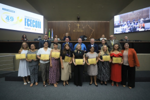 FCecon é homenageada na Aleam por seus 49 anos de serviços à população