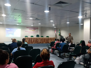Instituto da Mulher Dona Lindu unidade SES promove palestra sobre Violência Obstétrica