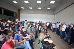 Enfermeiros comemoraram contratação direta pelo Estado e deixam de ser terceirizados