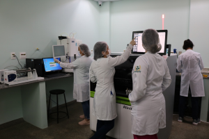 FCecon ultrapassa marca e realiza mais de 729 mil exames de análises clínicas em 2023
