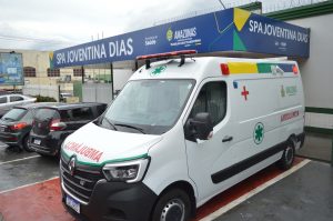 Saúde do Amazonas entrega ambulância e cadeira odontológica no SPA Joventina Dias