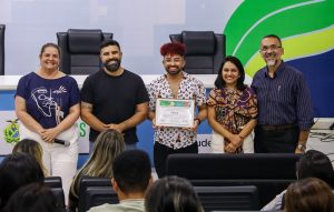 Mãos que Cuidam: servidores que se destacaram em janeiro recebem homenagem na SES-AM