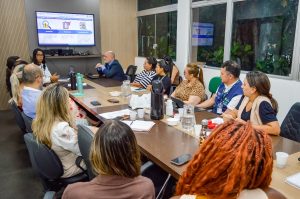 SES-AM avalia primeiros resultados  de projeto de Governança Clínica, que   monitora  a gestão de leitos em unidades de saúde 