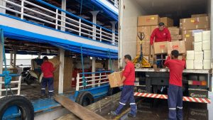 Operação Cheia 2025: Governo do Amazonas inicia envio de kits de medicamentos para municípios afetados