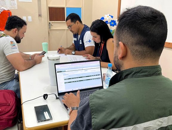Festival de Parintins 2025: FVS-RCP realiza oficina de vigilância hospitalar para fortalecer atendimento durante evento de massa