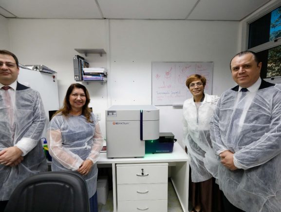 Amazonas recebe tecnologia inédita na região Norte para diagnóstico e tratamento de doenças malignas do sangue