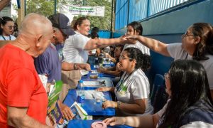 Governo Presente: SES-AM realiza mais de 1,5 mil atendimentos de saúde no bairro Novo Aleixo