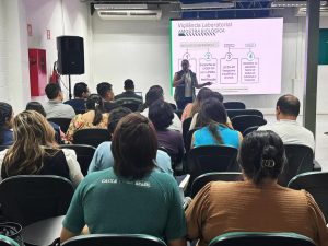 Saúde alinha rede pública e privada da capital e do interior sobre fluxo de atendimento a casos suspeitos de intoxicação por metanol