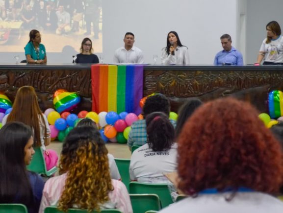 Policlínica Codajás celebra oito anos do Ambulatório de Diversidade Sexual e Gêneros