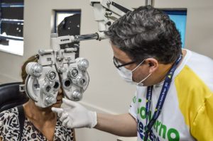 Governo Presente: Mais de 1,1 mil atendimentos de Saúde foram feitos no bairro Educandos 