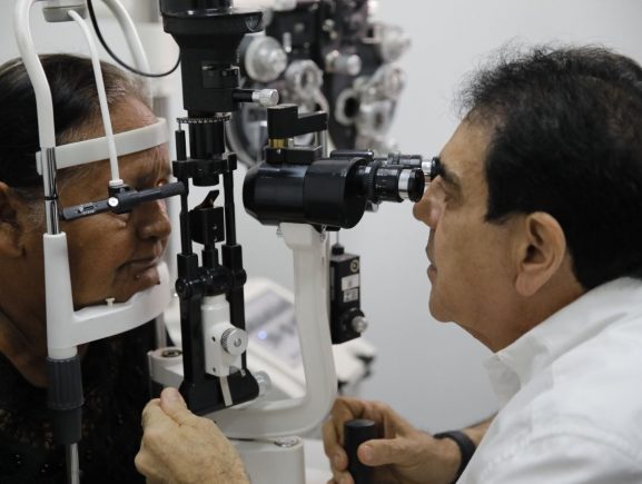 Governador Wilson Lima vistoria mutirão de cirurgias de catarata do Opera+ Amazonas em Manacapuru 