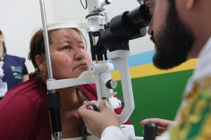 Governador Wilson Lima vistoria mutirão de cirurgias de catarata do Opera+ Amazonas em Iranduba