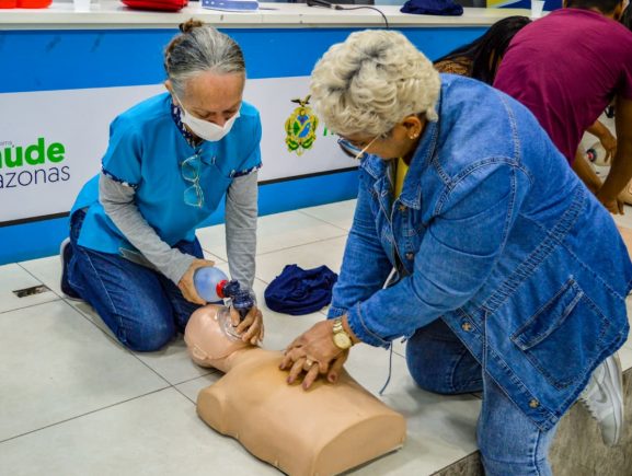 SES-AM realiza capacitação em Suporte Básico de Vida e Classificação de Risco Biopsicossocial para equipes do Cesmam