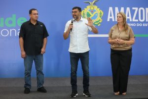 Governador Wilson Lima dá continuidade ao mutirão oftalmológico e entrega 3 mil óculos a pacientes em Manaus
