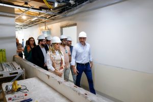 Governador Wilson Lima vistoria etapa final das obras do Hospital-Dia e Policlínica do Complexo Hospitalar Sul