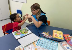 Caics TEA fortalecem desenvolvimento escolar de crianças com autismo, por meio de acompan…