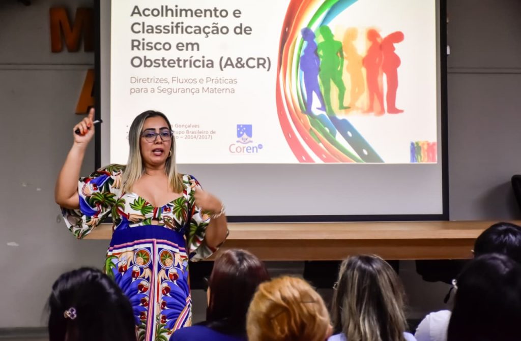 Capacitacao em acolhimento e classificacao de risco Foto Evandro Seixas 1 2