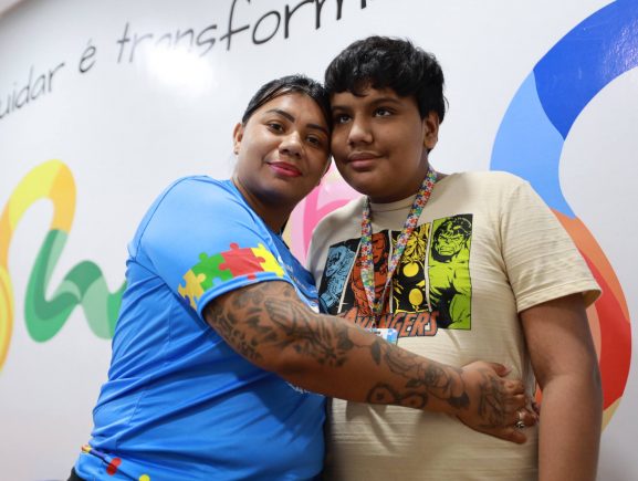 “Fico muito feliz por ter esse espaço”, diz mãe atípica sobre inauguração do Centro de At…