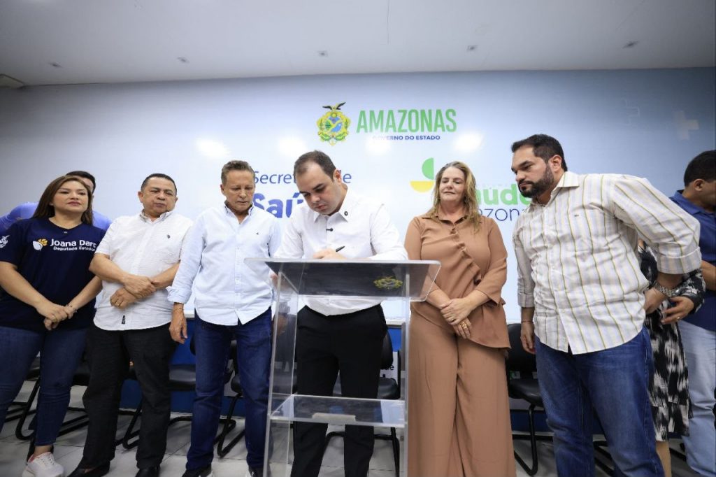 Governador Roberto Cidade anuncia repasse da primeira parcela do FTI para fortalecer a saude nos mu