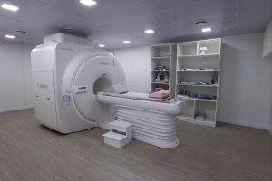 Governador Roberto Cidade moderniza parque tecnológico da saúde com entrega de nova resso…
