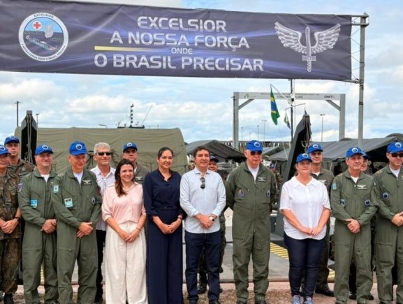 Governo do Amazonas acompanha operação Excelsior, de ação humanitária, em Itacoatiara