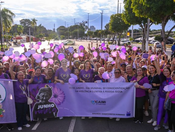 Junho Violeta: SES-AM realiza ação de conscientização contra a violência à pessoa idosa n…