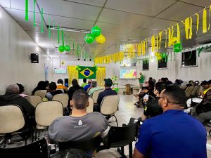 SES-AM promove ação de humanização no jogo da Seleção Brasileira na Copa do Mundo no HPS Platão Araújo