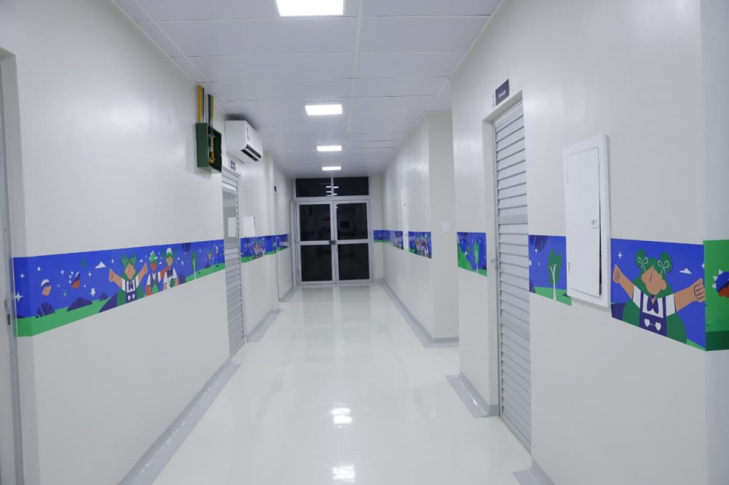 Governador Roberto Cidade entrega nova ala de UTI Pediatrica no HPSC Zona Sul e amplia assistencia
