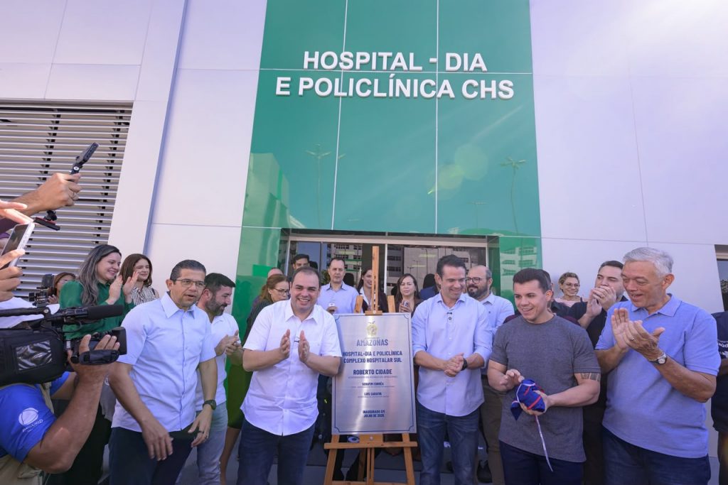 Governador Roberto Cidade entrega novo Hospital Dia Foto Divulgacao 3